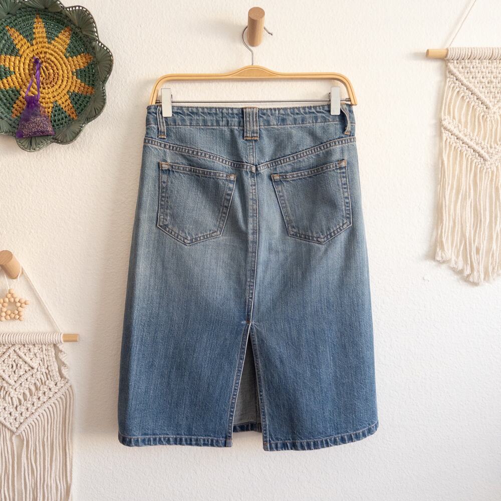 GAP Jeans Blue Denim Skirt Size 4 - Picture 2 of 5